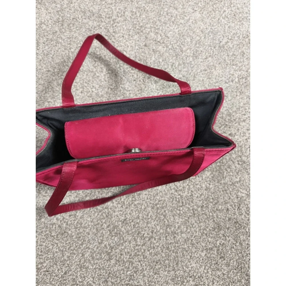 Kate Spade New York Vintage Y2K Red Nylon Shoulder Bag‎ Tote Rectangular